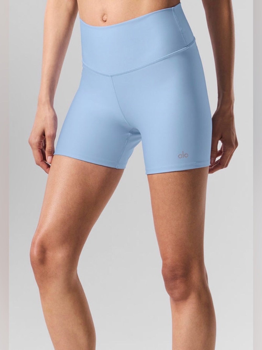 Airlift Energy Short - seashell Blue size XS BNWT